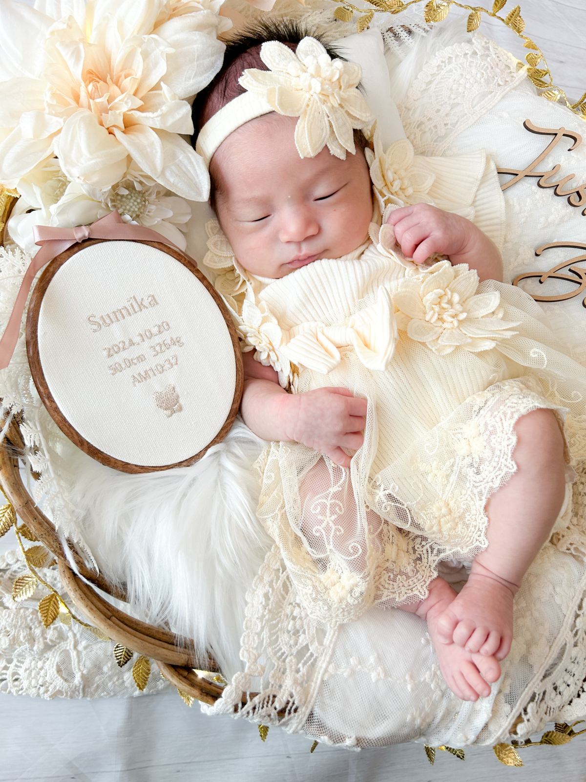 lil_iro リルイロ 刺繍入り命名証 ニューボーンフォト